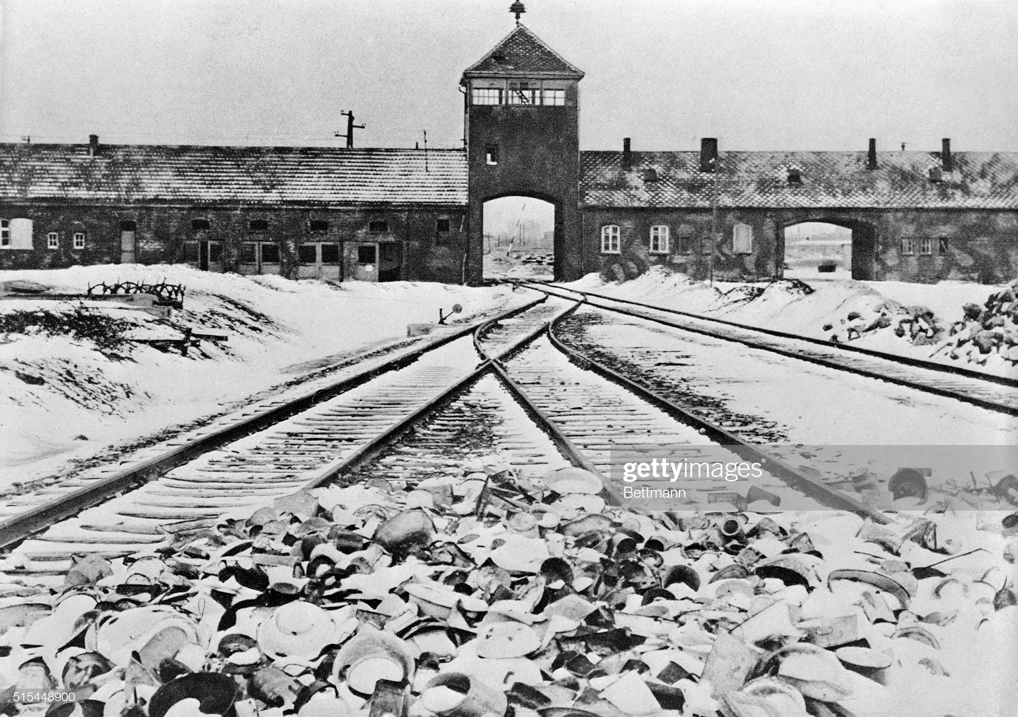 punti di luce essere una donna nella shoah